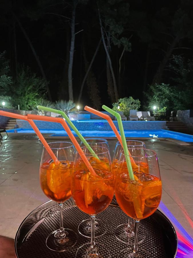 Hotel Ivona Medugorje Bagian luar foto