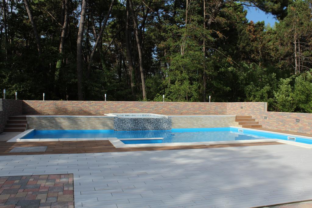 Hotel Ivona Medugorje Bagian luar foto