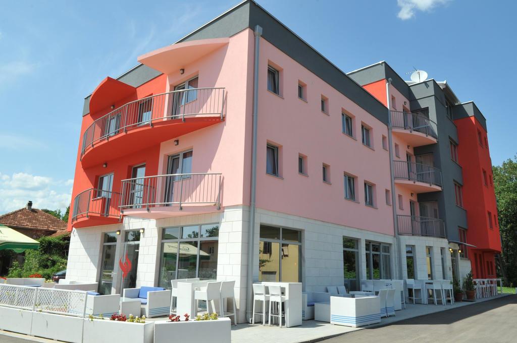 Hotel Ivona Medugorje Bagian luar foto